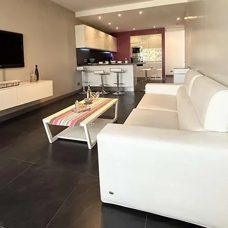 Centre-ville 3 Pieces Avec Climatisation A Cagnes-sur-mer - Fr-1-252a-136 Le Puits (Alpes-Maritimes)